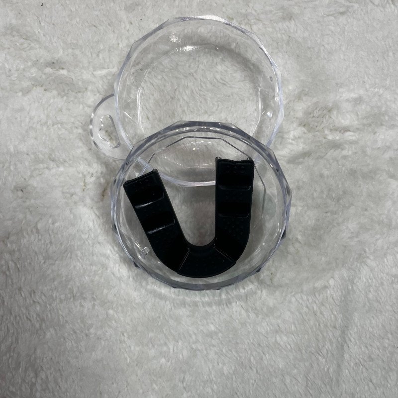 Boks ağız dişliği siyah