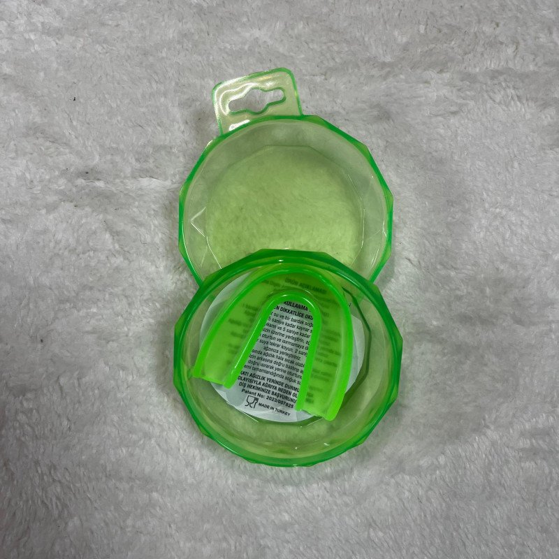 Boks Ağız Dişliği yeşil